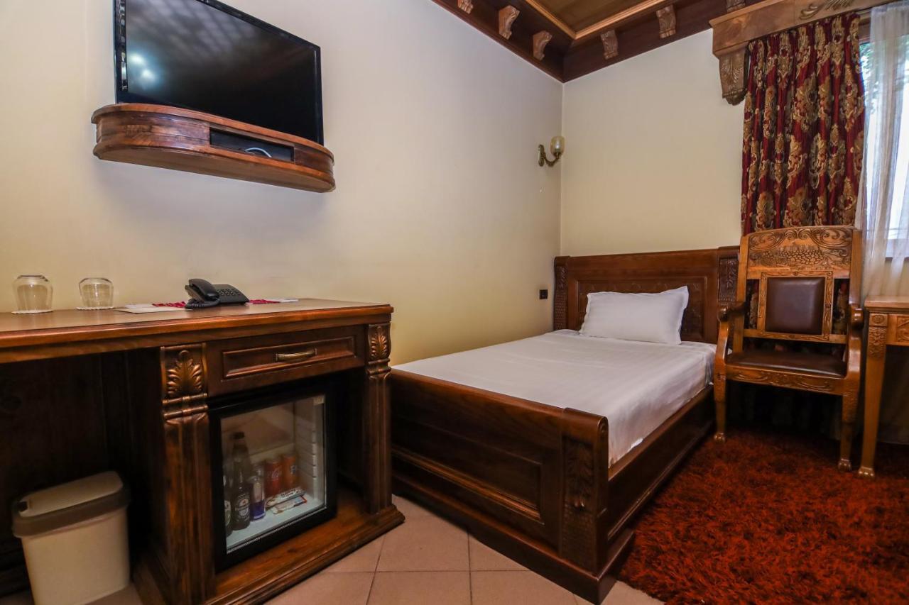 Brilant Antik Hotel Tiranë Luaran gambar