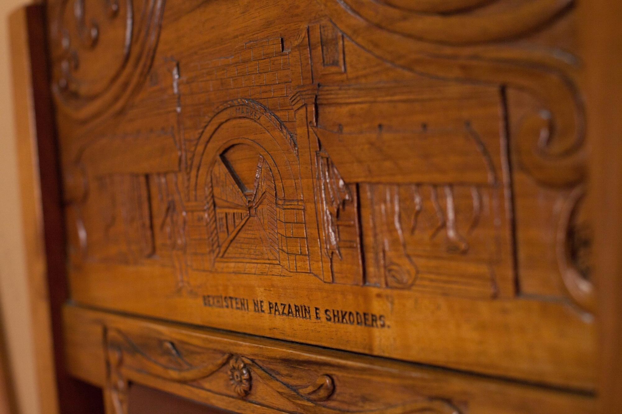 Brilant Antik Hotel Tiranë Luaran gambar