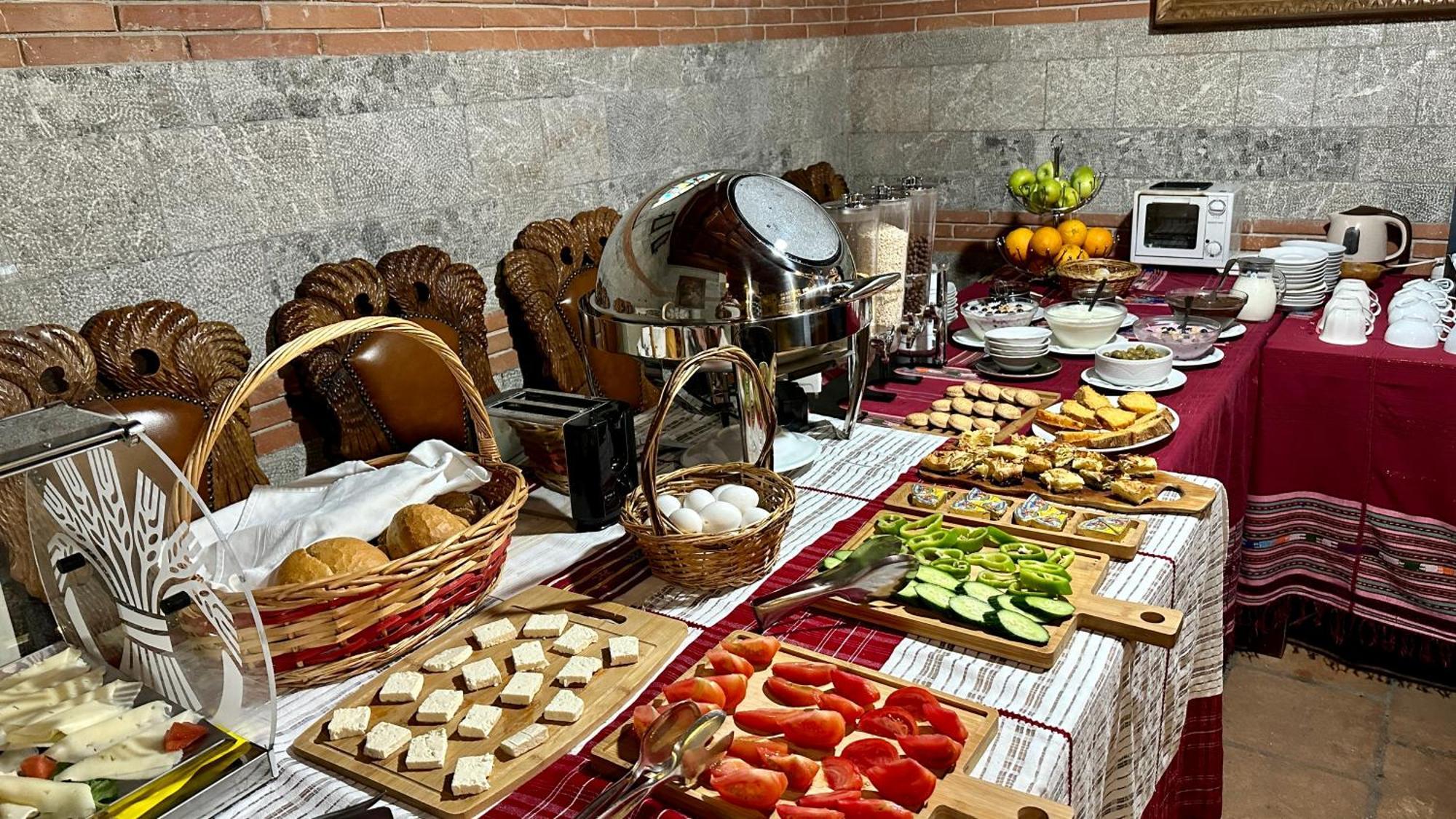 Brilant Antik Hotel Tiranë Luaran gambar